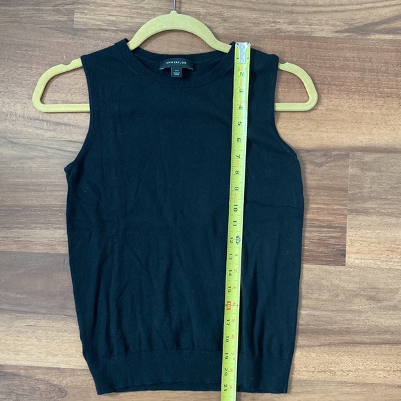 Ann Taylor | Sleeveless Sweater - Picture 6 of 6